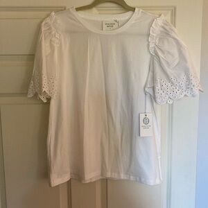 Tuckernuck Hyacinth house white top size medium